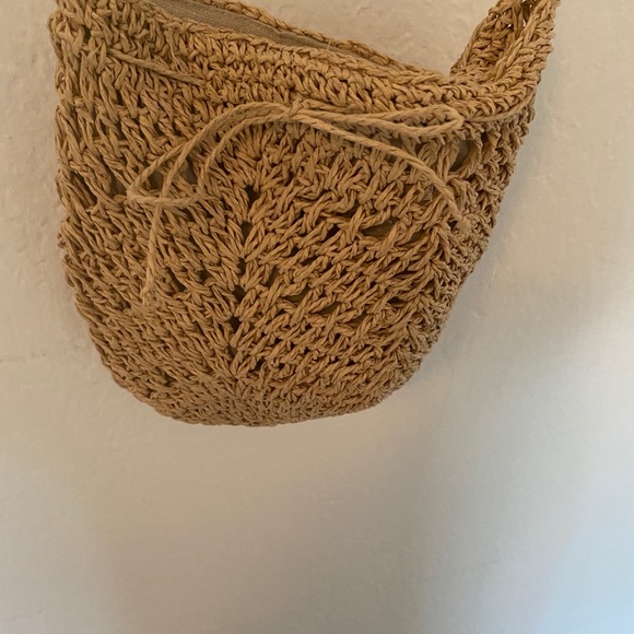 Straw basket purse - Picture 2 of 5